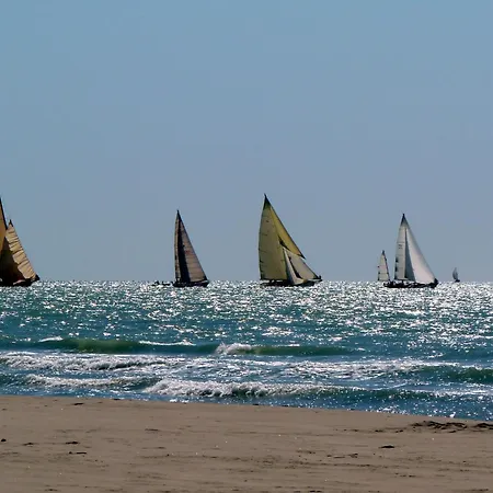 Versilia By Interhome Марина-ді-П'єтразанта